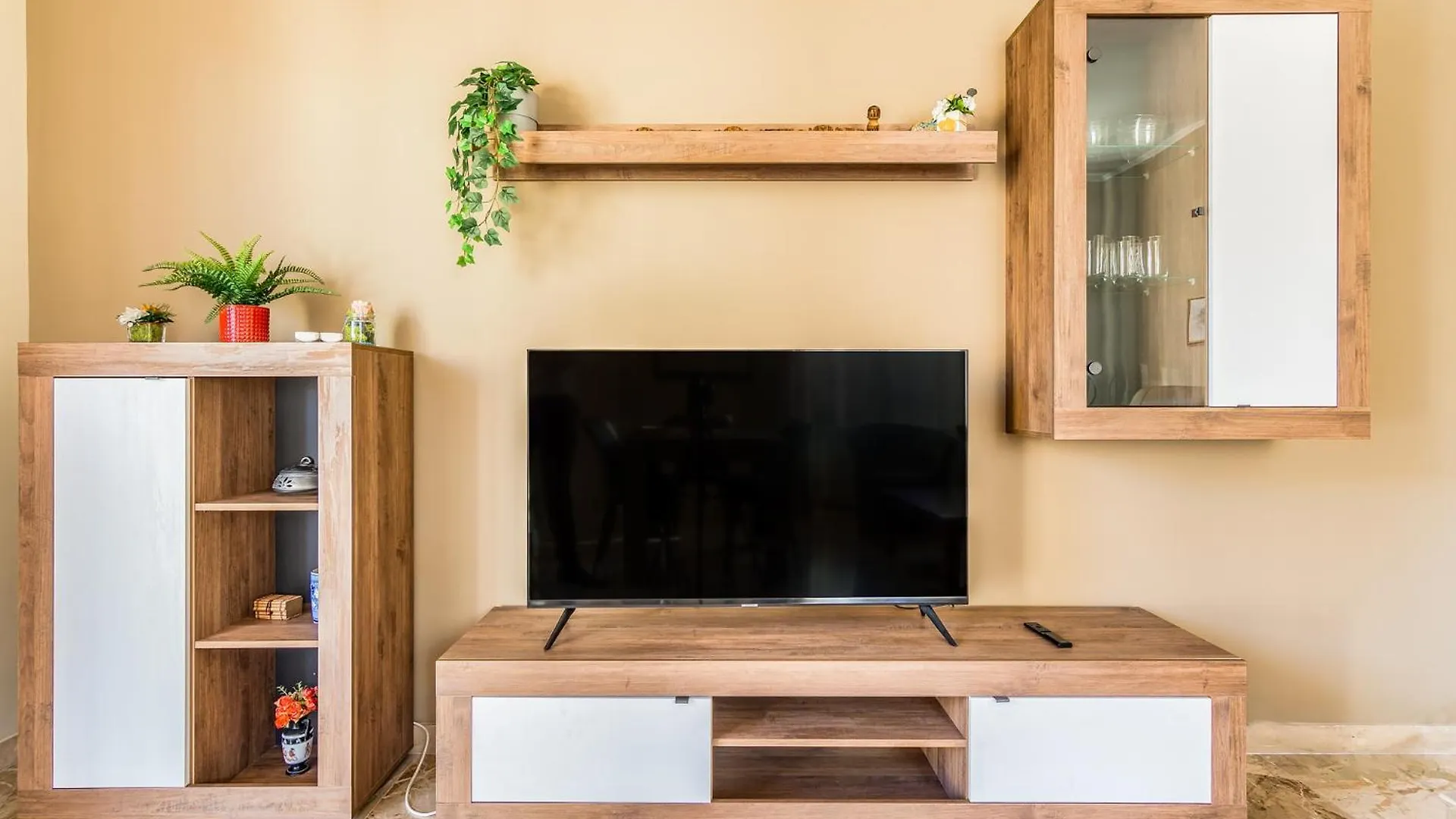 Apartmán Milano Via Morgantini 5 Pax Wi-Fi 0*,  Itálie